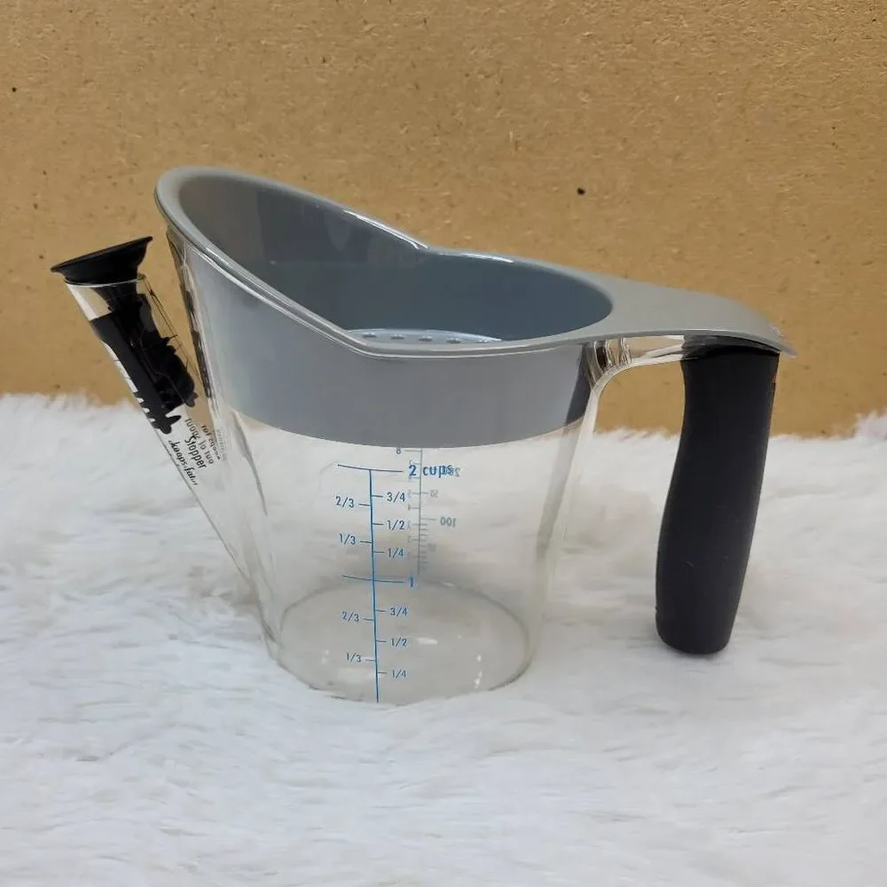 OXO SoftWorks Cup Far Separator with Strainer NEW